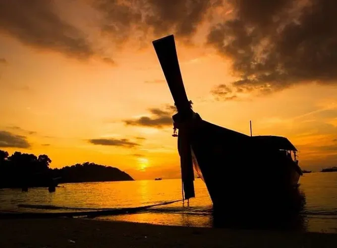 7 Islands Krabi: Sunset BBQ Longtail Boat Tour