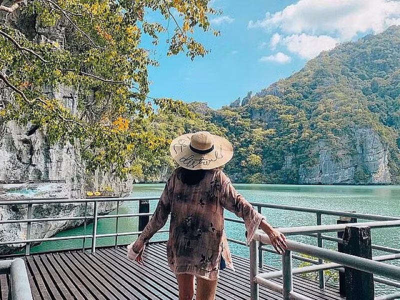 Angthong National Marine Park Big Boat Tour from Samui