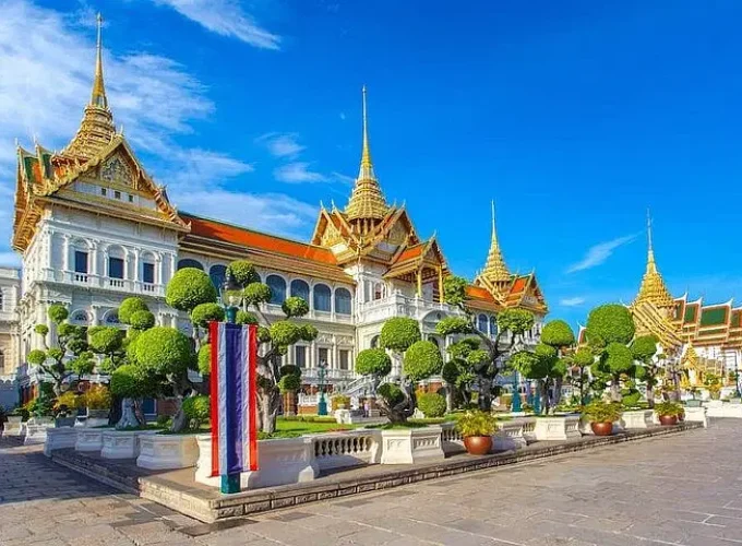 Bangkok’s Grand Palace & Wat Arun: Private Guided Tour