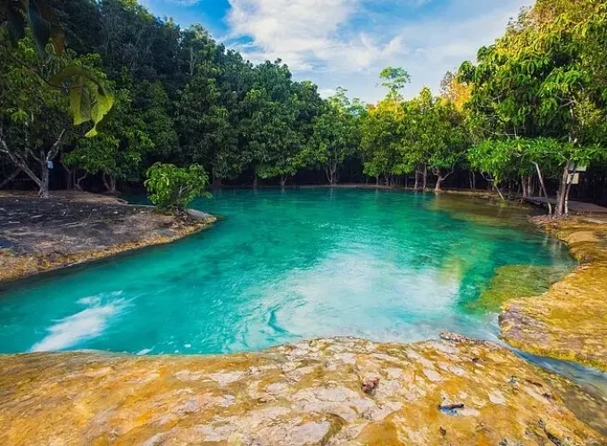 Krabi Rainforest Adventure: Hot Springs, Emerald Pool, Tiger Cave Temple