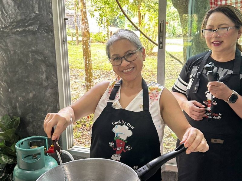 Phuket: Authentic Thai Cooking Class
